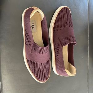 Womens ugg slip ons in maroon size 10
